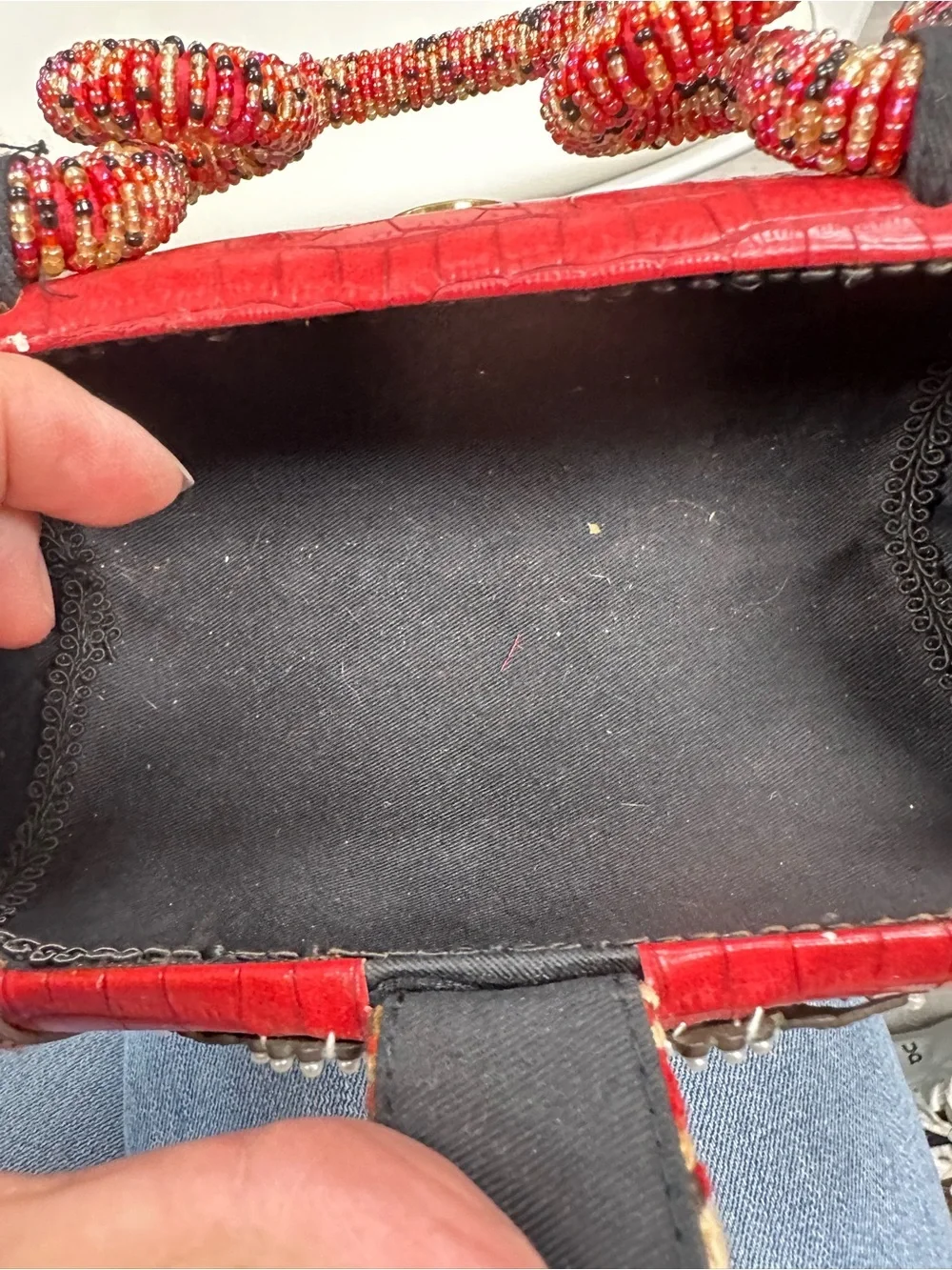 Handcrafted Red Beaded Floral Embellished Women's Clutch